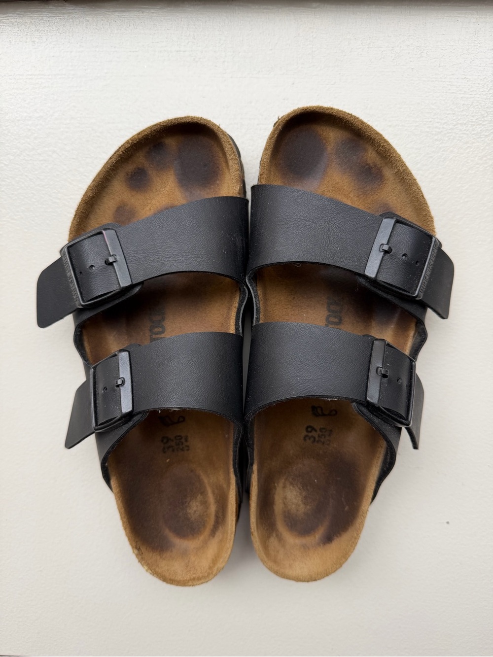 Birkenstock Black Arizona Leather Sandals (unisex) - Picture 5 of 5
